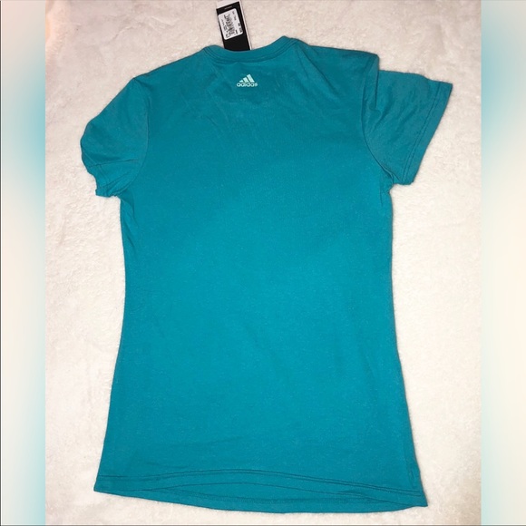 🎊LAST ONE🎊Adidas Tee NWT - Picture 2 of 6